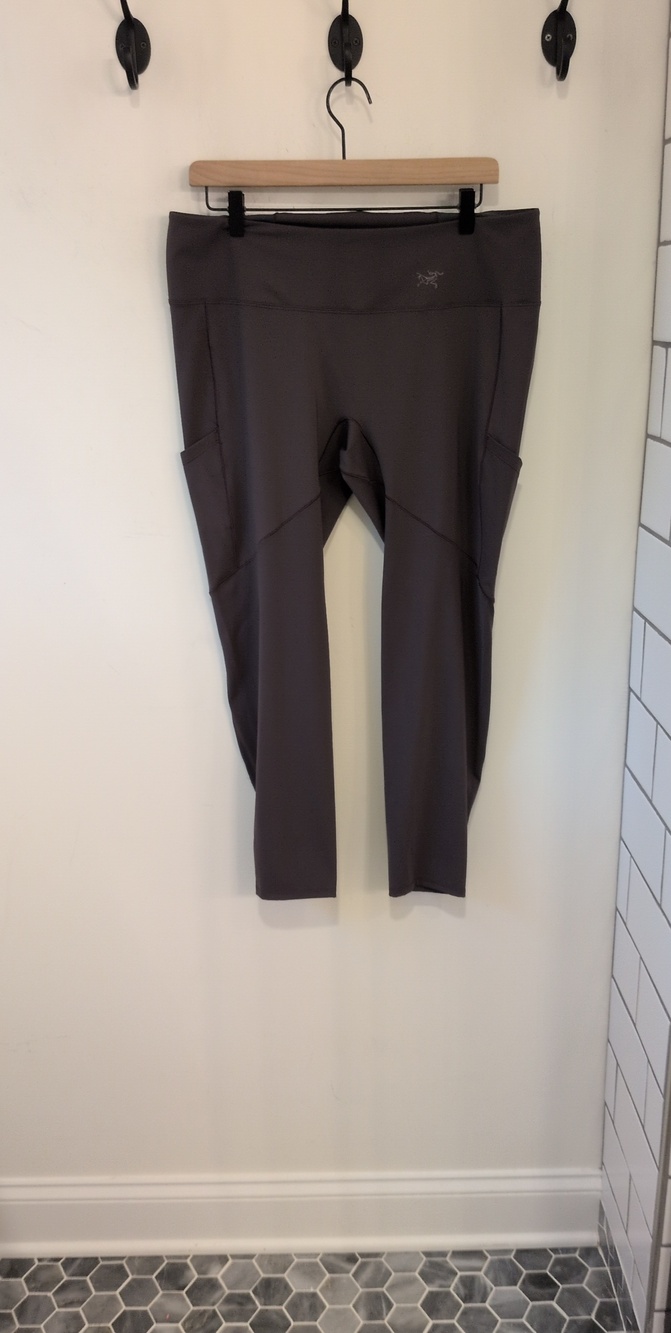 Arc'teryx Women's Purple Grey Oriel Leggings Size XL Hiking Outdoor Gorpcore